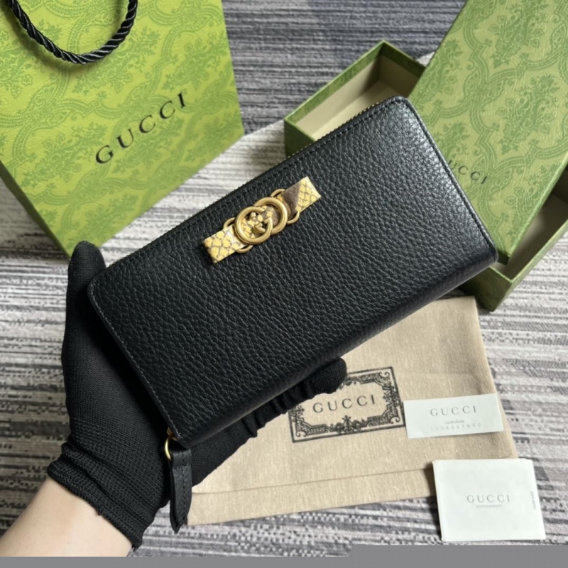 G*u*i wallets & purse